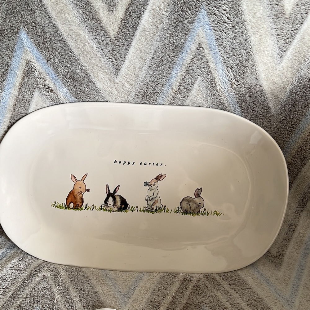 Rae Dunn Bunny Platter 🐰💕